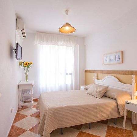 פואנגירולה Hostal Jomarijo חדר תמונה