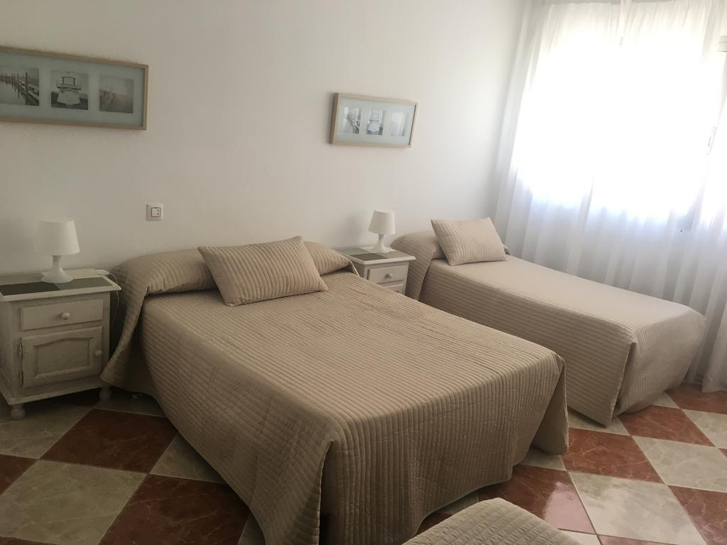 מלון פואנגירולה Hostal Jomarijo מראה חיצוני תמונה